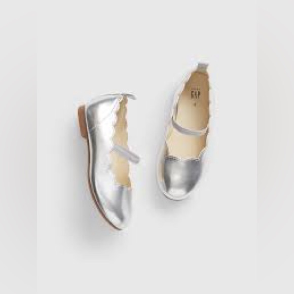 GAP Other - GAP Shimmering Silver Kids Dress Shoes